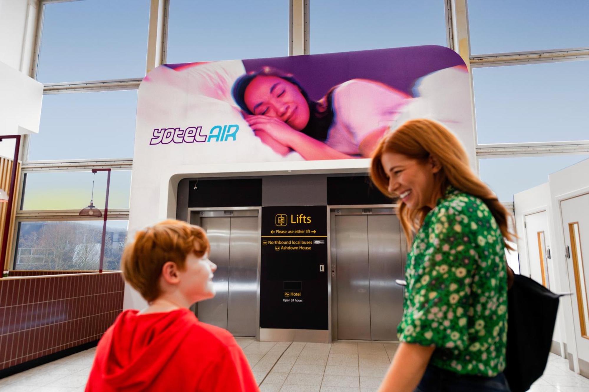 Yotelair London Gatwick Airport Капсульный отель Хорли